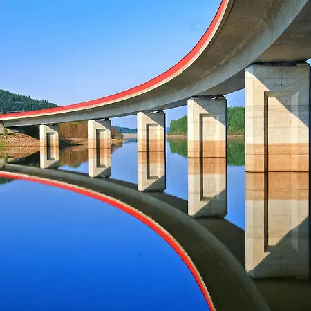 Neuhausen Apartman *